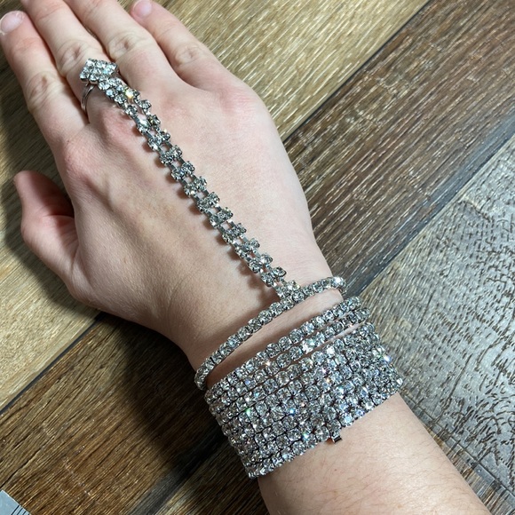 Rhinestone Coil Wrap Bracelet with Attached Adjustable Ring in Silver Tone - Picture 3 of 9